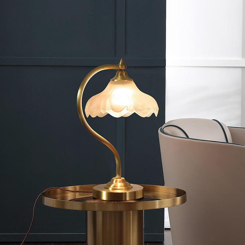 American Style Copper Decorative Table Lamp for Bedroom