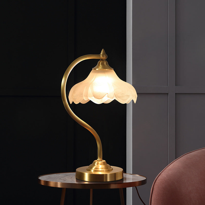 American Style Copper Decorative Table Lamp for Bedroom